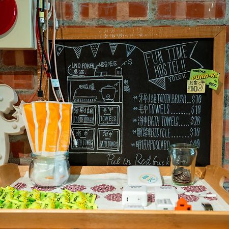 Funtime Hostel Chiayi Exterior foto
