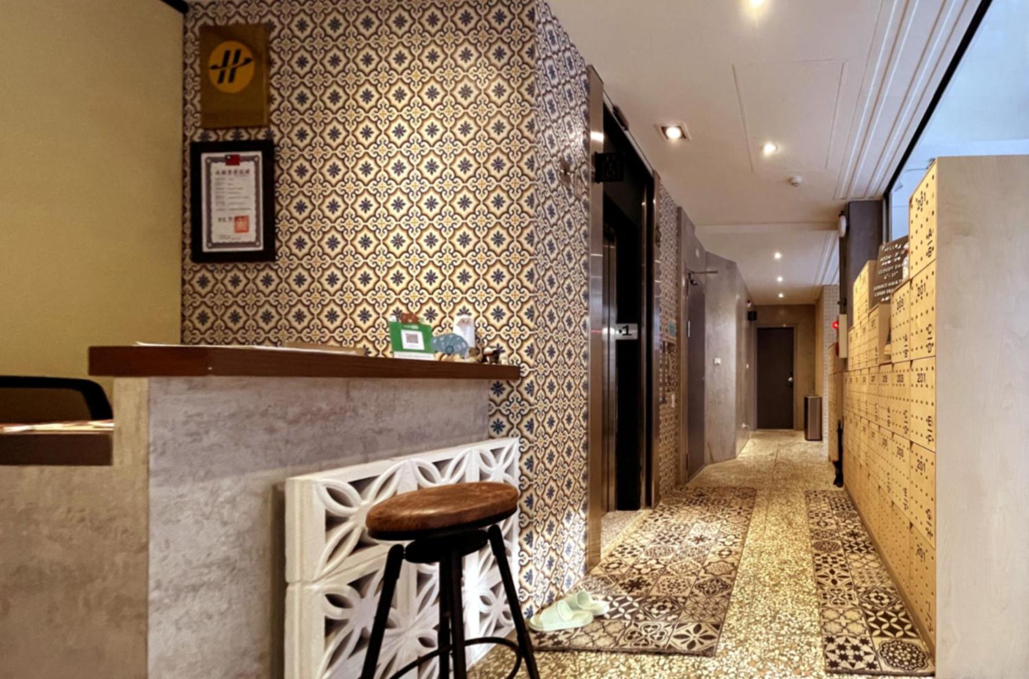 Funtime Hostel Chiayi Exterior foto