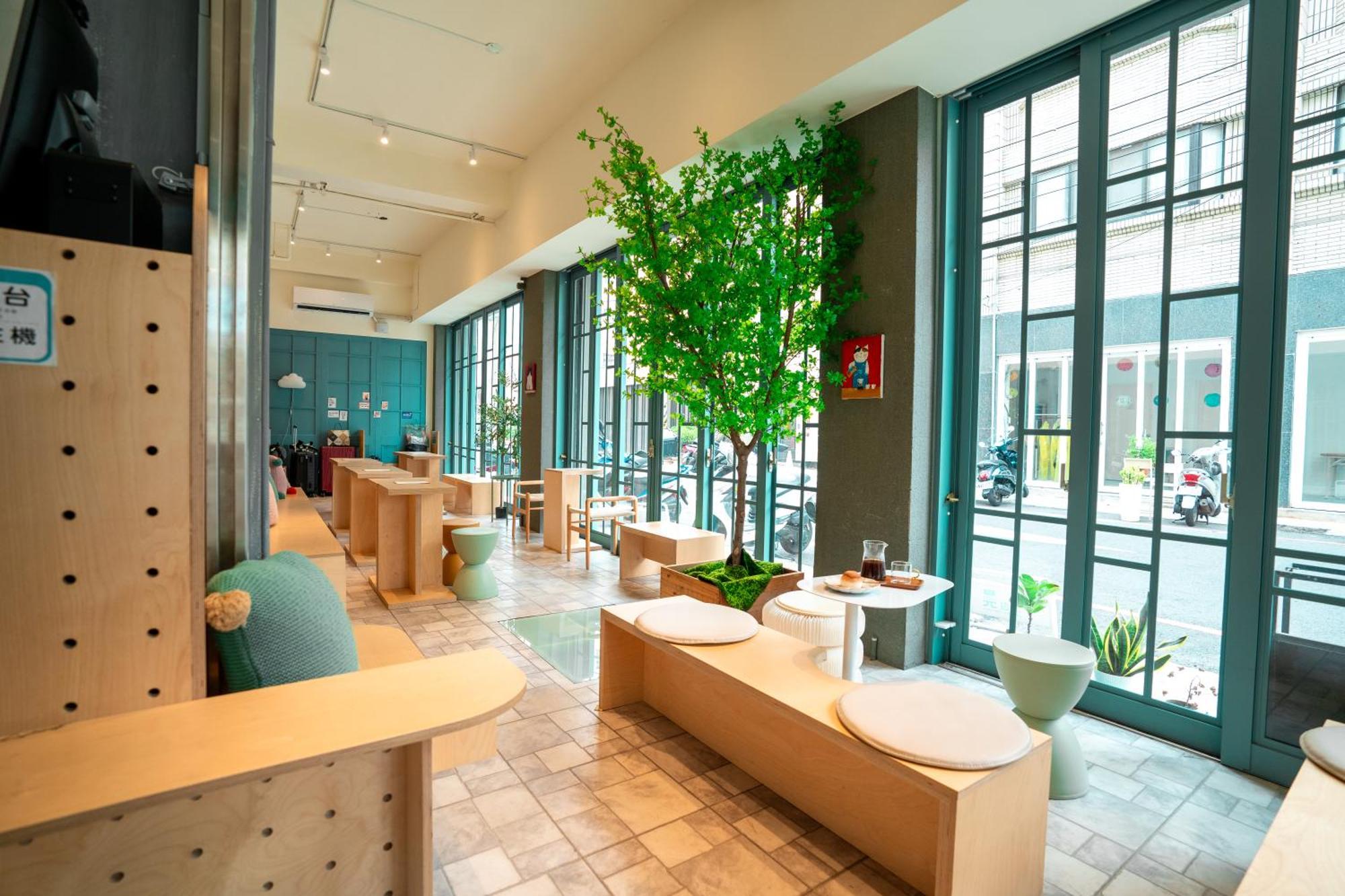 Funtime Hostel Chiayi Exterior foto